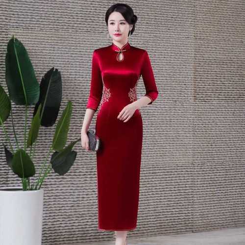 成人礼妈妈穿什么服装合适