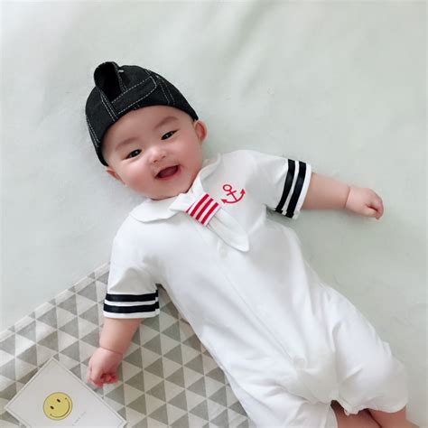 1.婴儿魔法学校服装