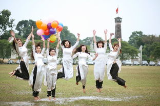 大四男生带一岁小外甥上大学，爱与责任的双重奏章